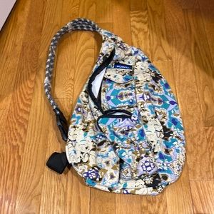Kavu shoulder bag like new